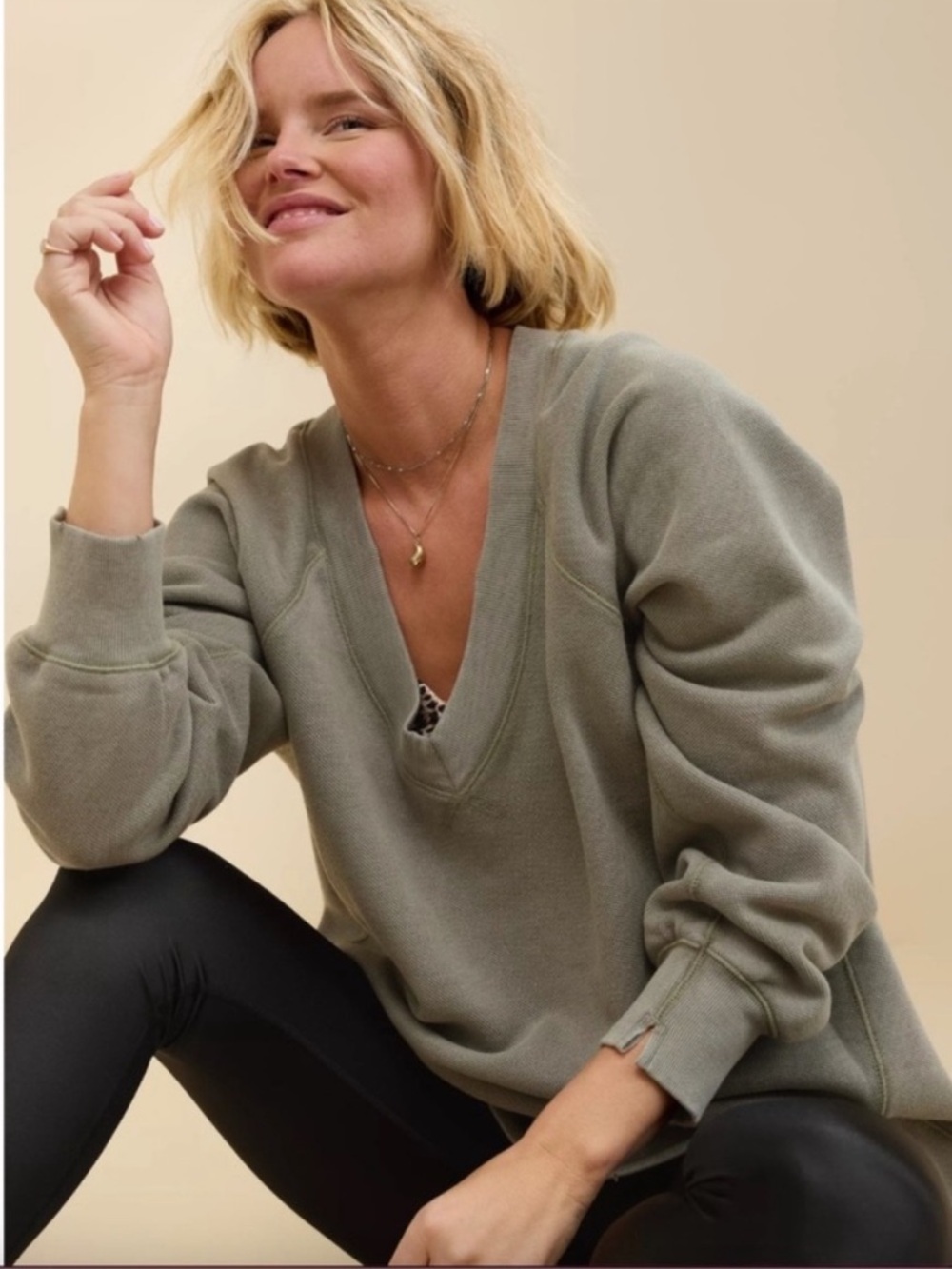 Aerie Downtime Textured Oversized V-Neck Sweatshirt Olive Green L